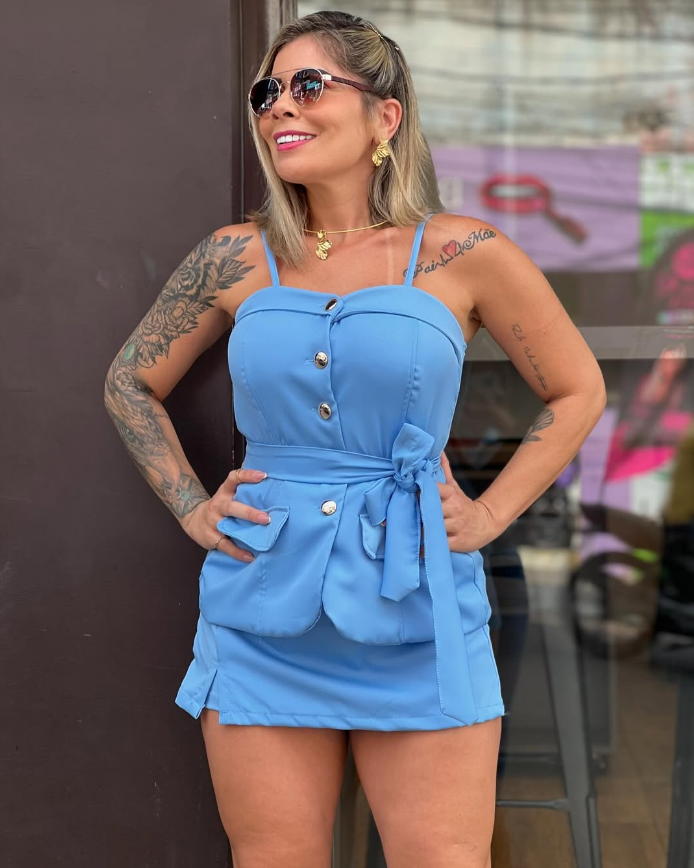 Macaquinho azul com laço